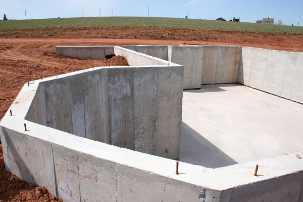 Cost of Exterior Foundation Service in Hampton
